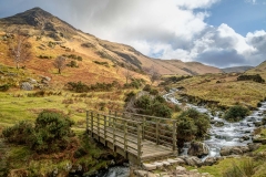 Whiteless Pike, Squat Beck